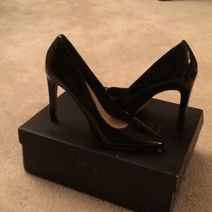 Black patent leather heels never worn